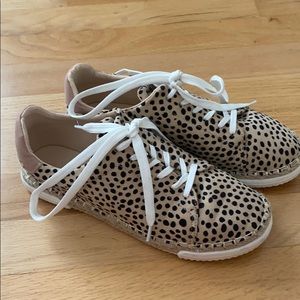 Espadrille sneakers